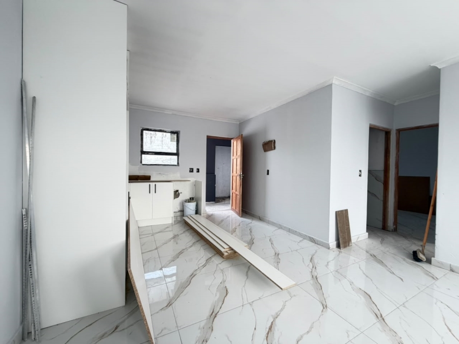 2 Bedroom Property for Sale in Ruyterwacht Western Cape